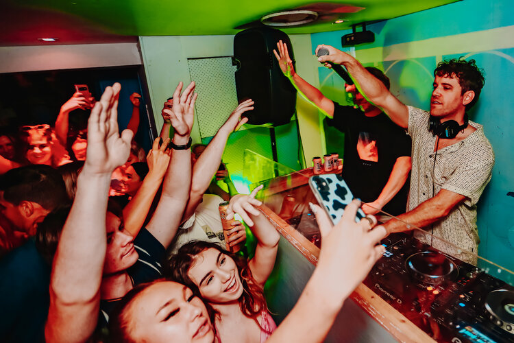 CrookedColours_Komune_ReEdit