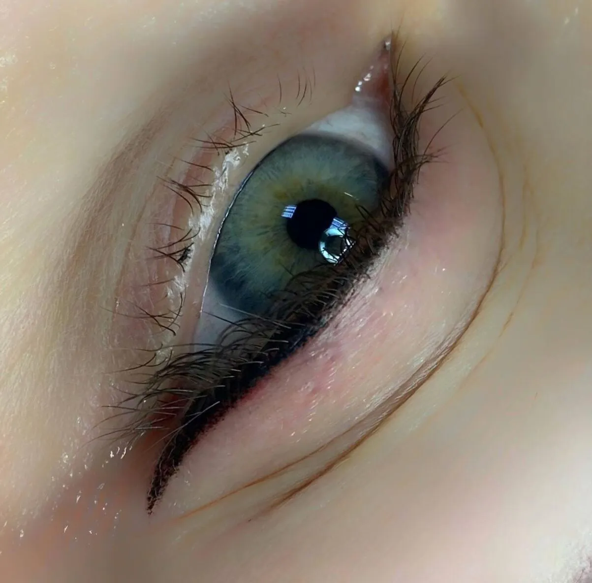 cosmetic eyeliner tattoo