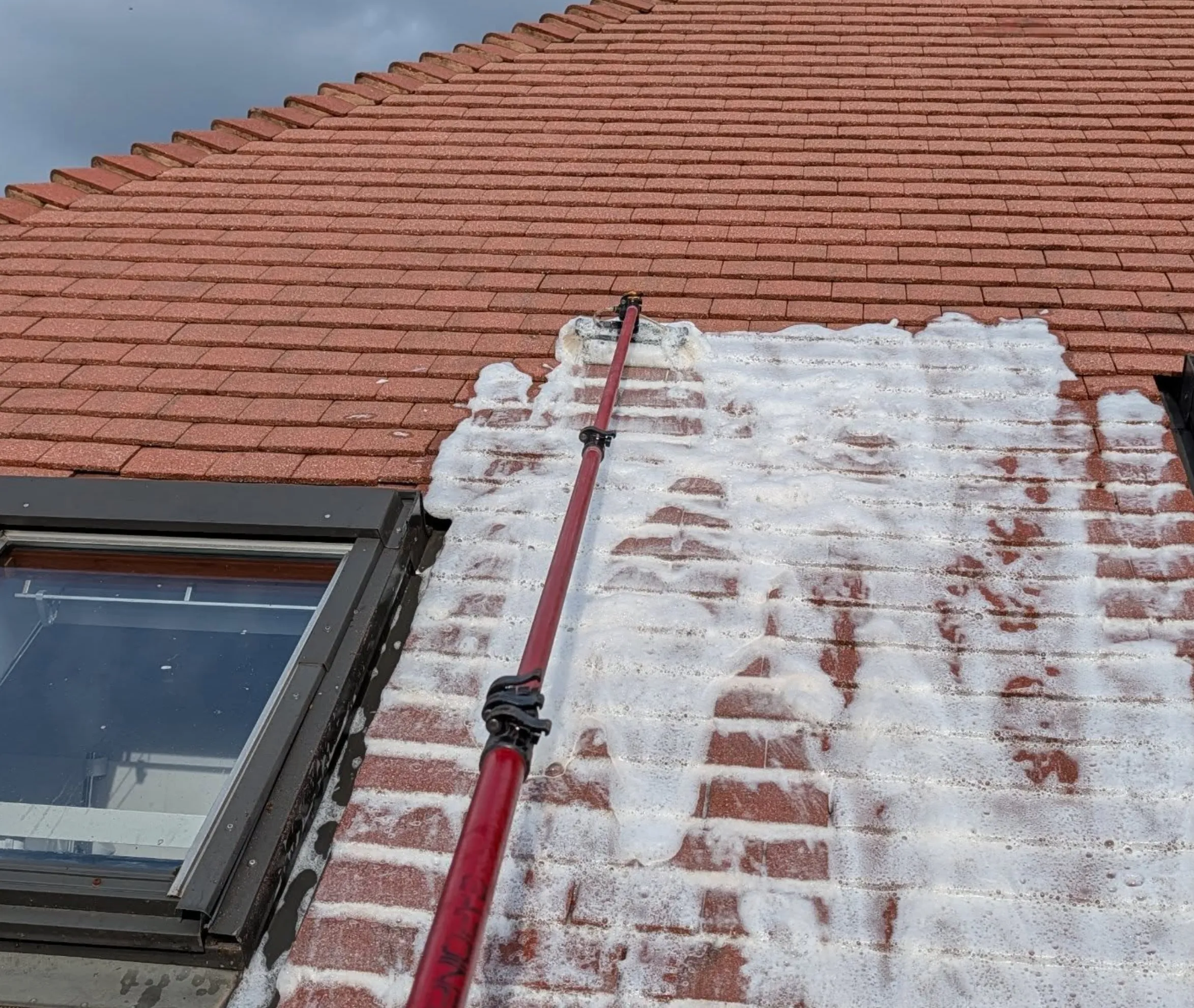 colorbond roof cleaning safety