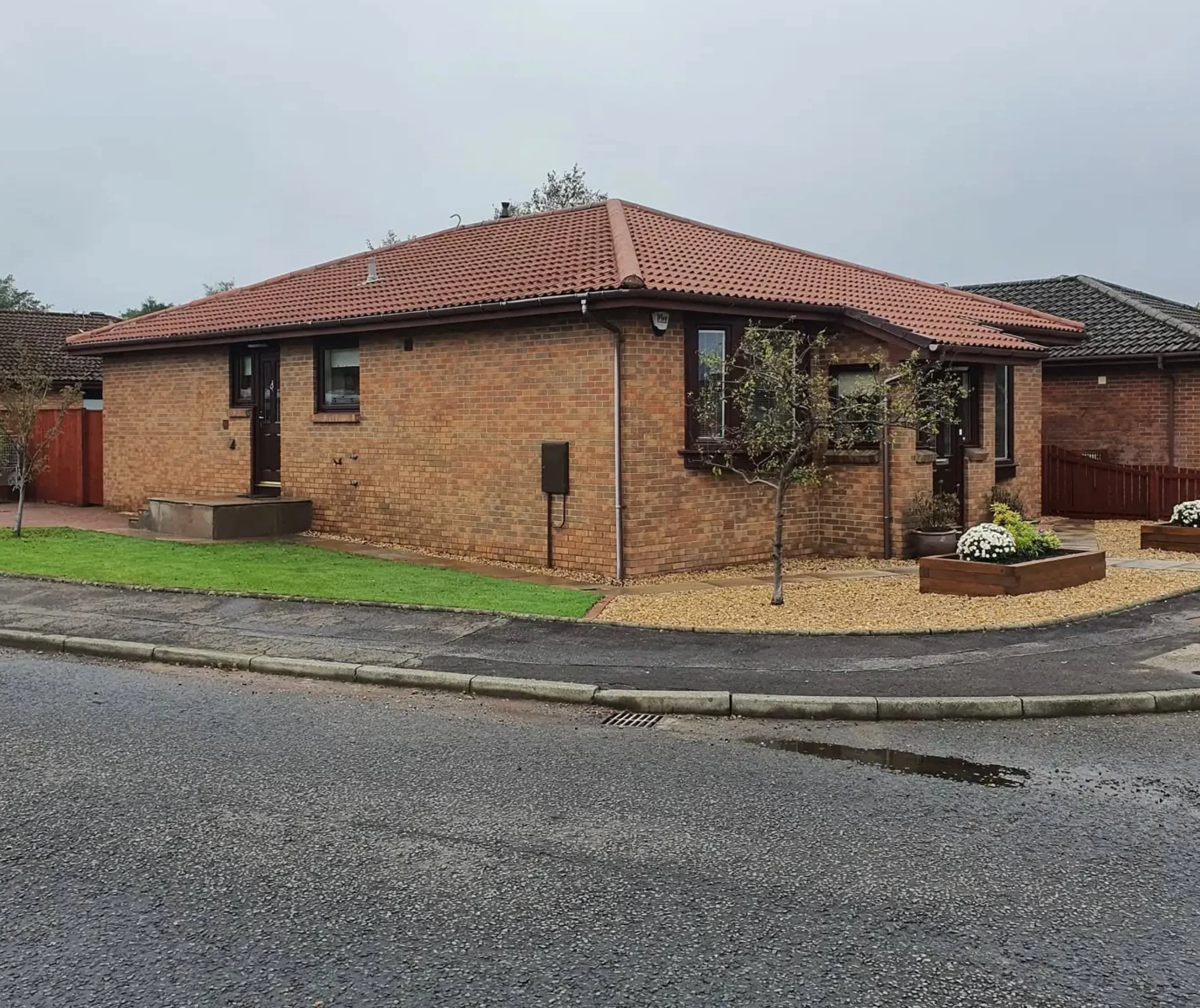 roof maintenance safety tips