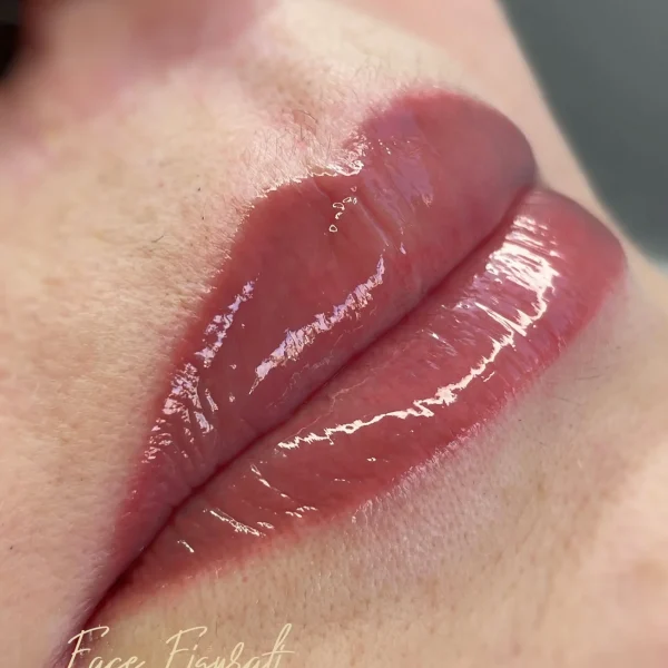 cosmetic lip tattoo