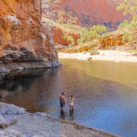 west macdonnell ranges walks